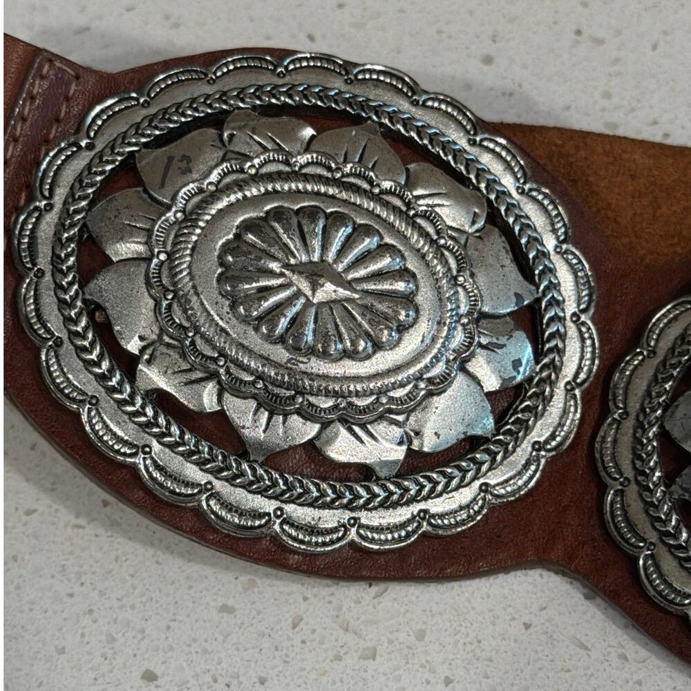 Leatherrock Concho belt with silver tone conches - Picture 2 of 5